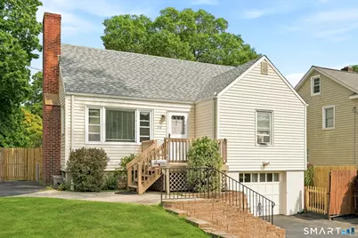 28 Ridgewood Avenue, Stamford, CT 06907 - Photo 4