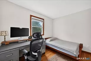 1324 Boston Post Rd, Old Saybrook, CT 06475 - Photo 10
