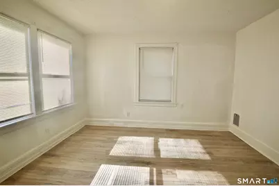 270 East Avenue, Bridgeport, CT 06610 - Photo 4