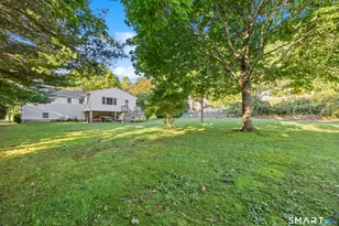 33 Four Rod Rd, Hamden, CT 06514 - Photo 36