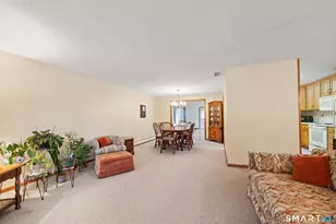 33 Four Rod Rd, Hamden, CT 06514 - Photo 10