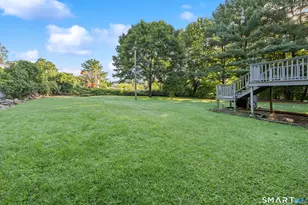 33 Four Rod Rd, Hamden, CT 06514 - Photo 34