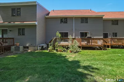28 Meadow Lane #28, Windsor Locks, CT 06096 - Photo 10