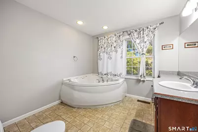 179 High Street, Naugatuck, CT 06770 - Photo 12