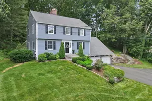 32 Stonepost Rd, Glastonbury, CT 06033 - Photo 2
