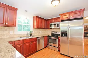 14 Horseshoe Dr, East Granby, CT 06026 - Photo 6