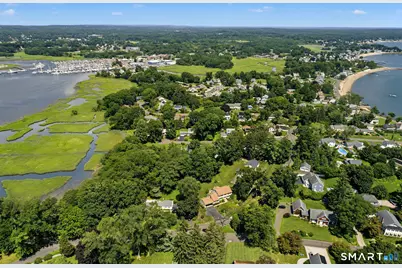 31 Pawson Road, Branford, CT 06405 - Photo 2