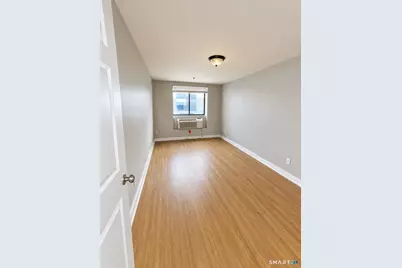 385 Putnam Avenue #3, Hamden, CT 05617 - Photo 2