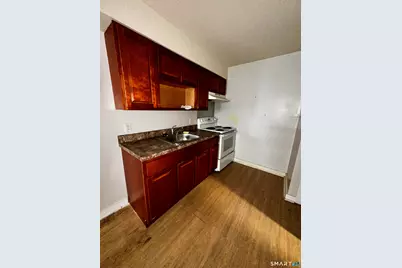 385 Putnam Avenue #3, Hamden, CT 05617 - Photo 2
