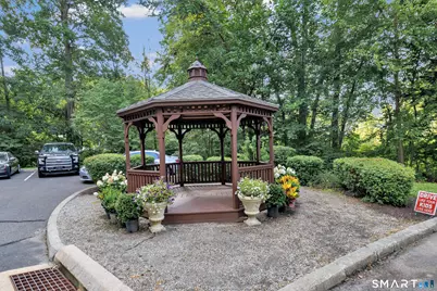 570 Danbury Road #23, Ridgefield, CT 06877 - Photo 2
