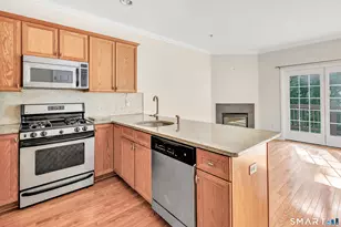 570 Danbury Rd, Ridgefield, CT 06877 - Photo 18