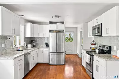 117 Brookmoor Road, West Hartford, CT 06107 - Photo 14