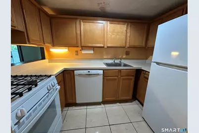 189 Spring Street #189, Wethersfield, CT 06109 - Photo 6