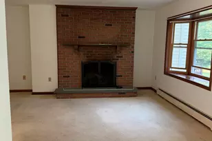 1 Castle Meadow Dr, Stonington, CT 06379 - Photo 12