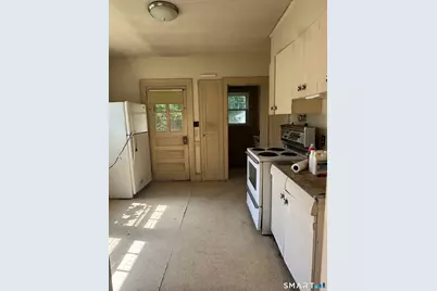 133 Grove Street, Windsor Locks, CT 06096 - Photo 8