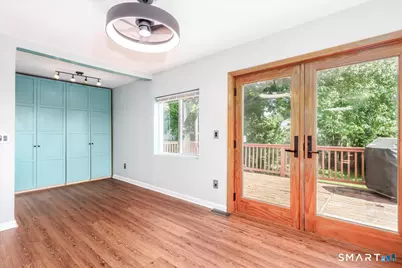 105 Grove Place, West Haven, CT 06516 - Photo 8