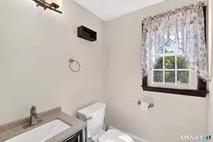 3 Suzio Dr, Meriden, CT 06451 - Photo 18