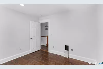 366 Remington Street, Bridgeport, CT 06610 - Photo 12