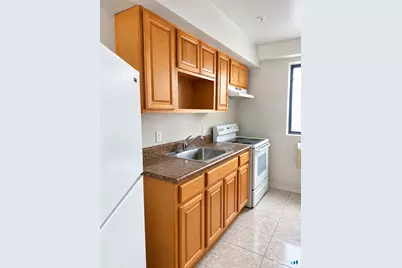 385 Putnam Avenue #34, Hamden, CT 05617 - Photo 2