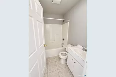 385 Putnam Avenue #34, Hamden, CT 05617 - Photo 4