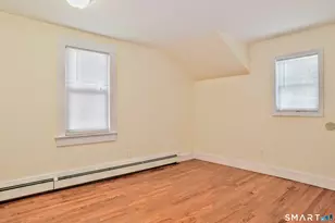 13 Carroll St, Stamford, CT 06907 - Photo 10