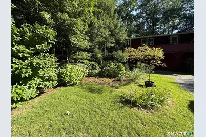 300 Killingworth Road, Haddam, CT 06441 - Photo 16