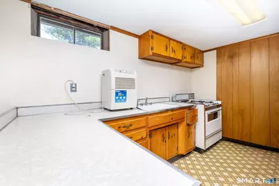 632 Circular Avenue, Hamden, CT 06514 - Photo 24