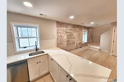7 Wall Street #4, Norwalk, CT 06850 - Photo 2