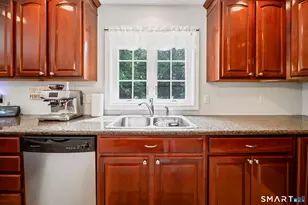 36 Belmont Ave, Meriden, CT 06451 - Photo 14