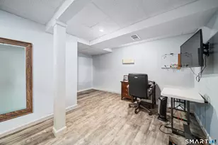 36 Belmont Ave, Meriden, CT 06451 - Photo 22