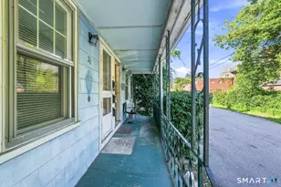 19-21 Mohegan St, Putnam, CT 06260 - Photo 4