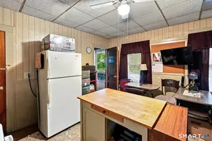 19-21 Mohegan St, Putnam, CT 06260 - Photo 22