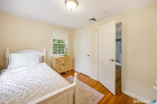 18 Chapman Rd, West Hartford, CT 06107 - Photo 22