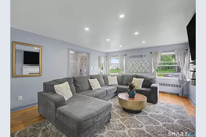 80 Lakeview Terrace, New Haven, CT 06511 - Photo 8