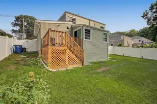 80 Lakeview Terrace, New Haven, CT 06511 - Photo 32
