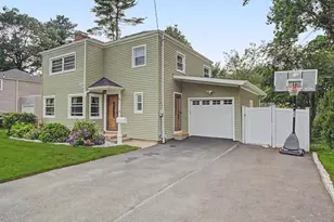 80 Lakeview Terrace, New Haven, CT 06515 - Photo 2