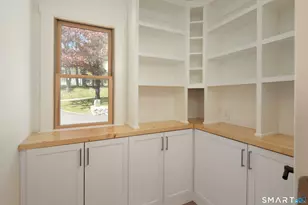 9 Woodcrest Ln, Salisbury, CT 06039 - Photo 6