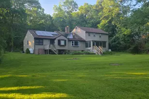 61 Punkup Rd, Oxford, CT 06478 - Photo 1