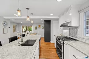 70 Hartwell Rd, West Hartford, CT 06117 - Photo 4