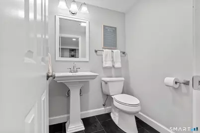 70 Hartwell Road, West Hartford, CT 06117 - Photo 10