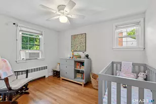 70 Hartwell Rd, West Hartford, CT 06117 - Photo 18