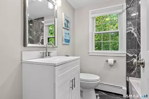 70 Hartwell Rd, West Hartford, CT 06117 - Photo 24