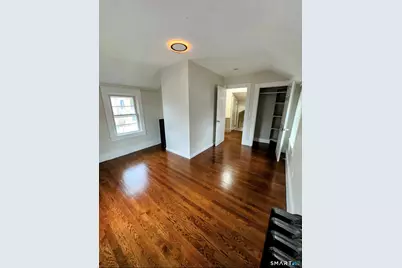 34 Bulkeley Plain, New London, CT 06360 - Photo 16