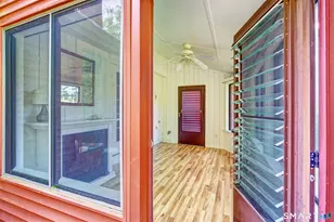 272 Hollister Way W, Glastonbury, CT 06033 - Photo 6