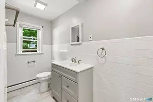 308 Soundview Ave, Stratford, CT 06615 - Photo 18
