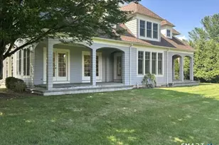 6 Sherwood Farms Ln, Westport, CT 06880 - Photo 2
