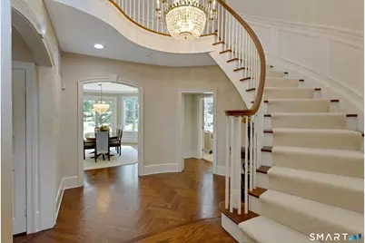 700 Hollow Tree Ridge Road, Darien, CT 06820 - Photo 2