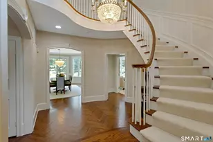 700 Hollow Tree Ridge Rd, Darien, CT 06820 - Photo 2