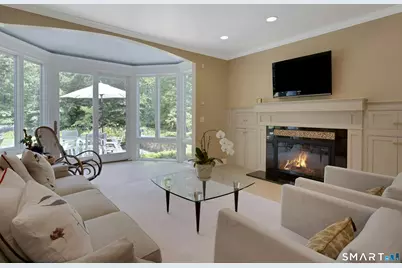 700 Hollow Tree Ridge Road, Darien, CT 06820 - Photo 12