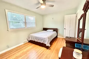 13 Hemlock Dr, Ansonia, CT 06401 - Photo 12
